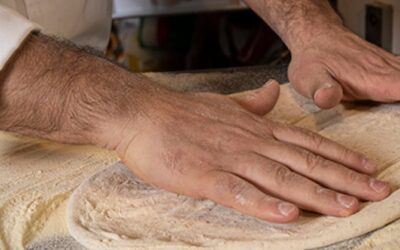 De werking van gisting en rijping van pizzadeeg